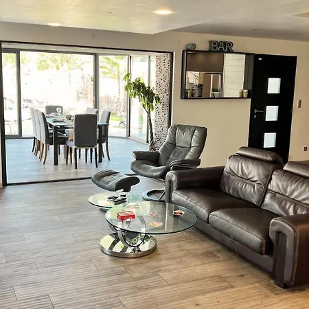 Dali La Garde 260m2 Jacuzzi, Sauna, Piscine, Jardin 500m2, 5 Minutes De La Plage Villa