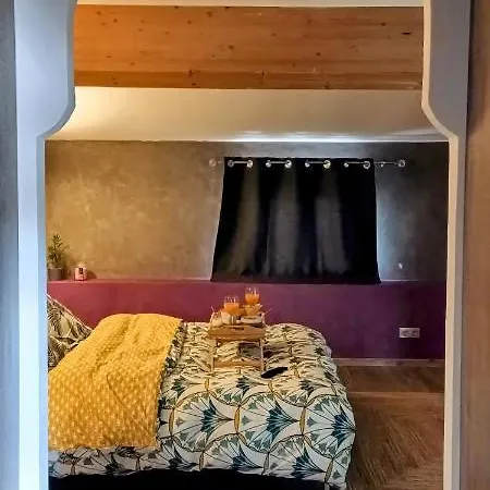 Flat Villa *